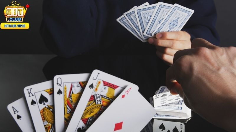 Anh em cần nắm được cách chia bài và diễn biến của một ván bài