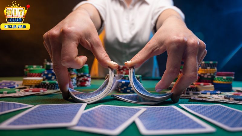 Khi chơi Xì dách cần tránh quắc sớm