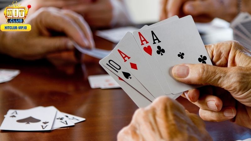 Tuỳ từng thời điểm mà chạy phỏm cho hợp lý